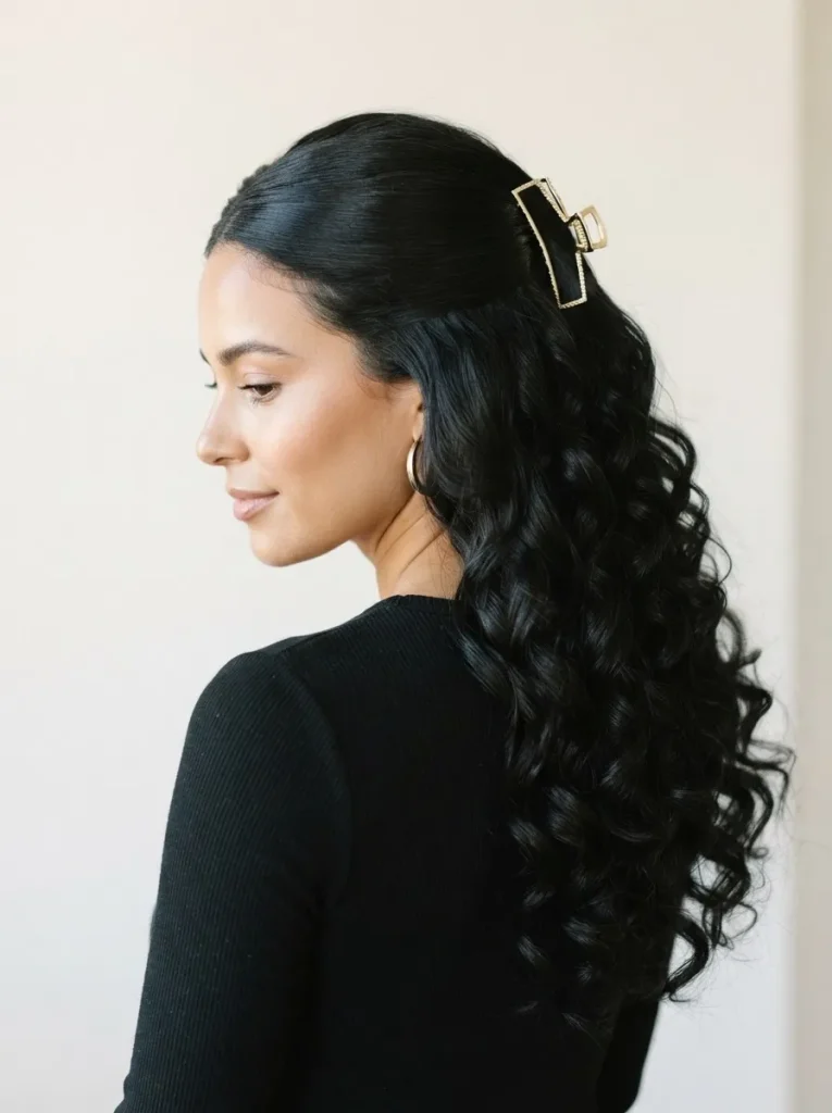 Sleek-Curly-Half-Up.