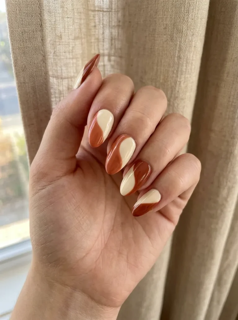 23. Ivory Rust Color Block Fall Almond Nails